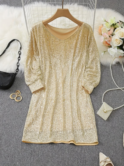 Robe dorée à sequins